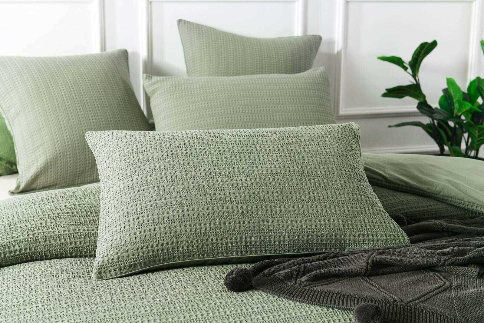 Buy Chunky Waffle Shadow Quilt Cover Set