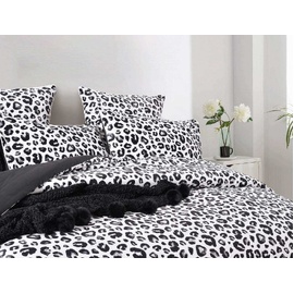 Baume Velvet [SIZE: Square Cushion]