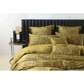 Boston Mustard Velvet [SIZE: Square Cushion]