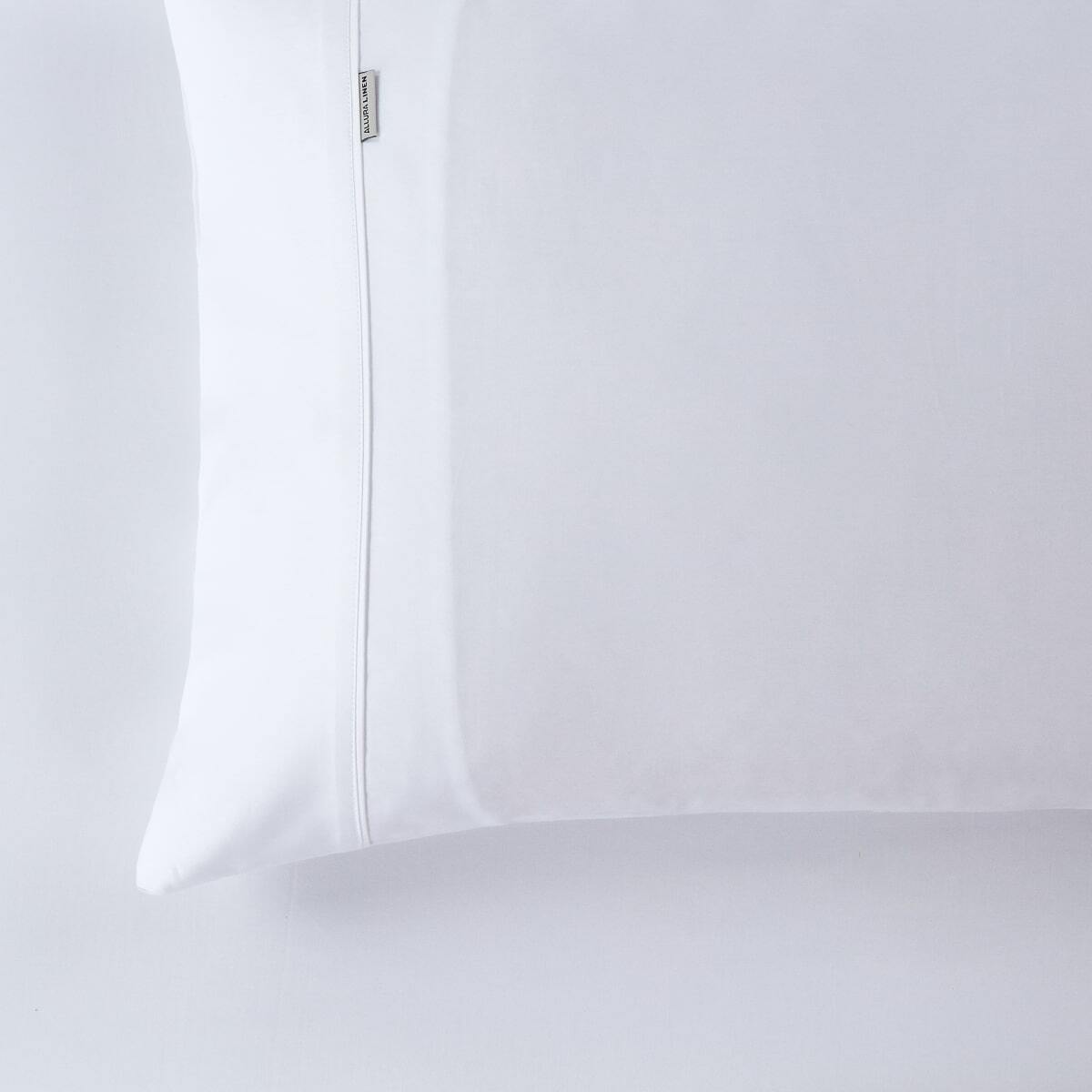 400 Thread Count White Standard Pillowcase