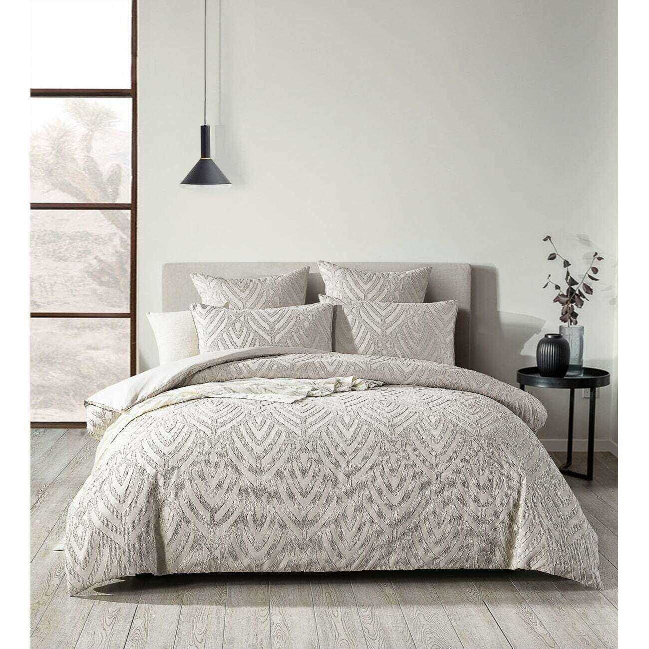 White Quilt Covers Manchester Collection