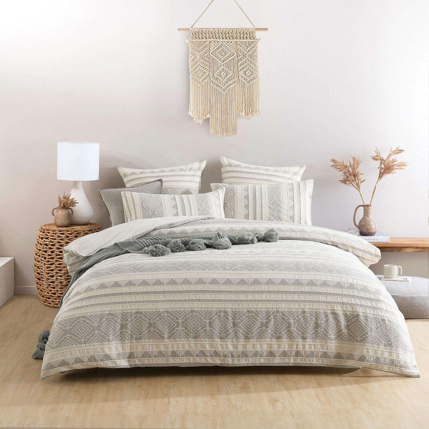 Quilt Covers & Sets Manchester Collection