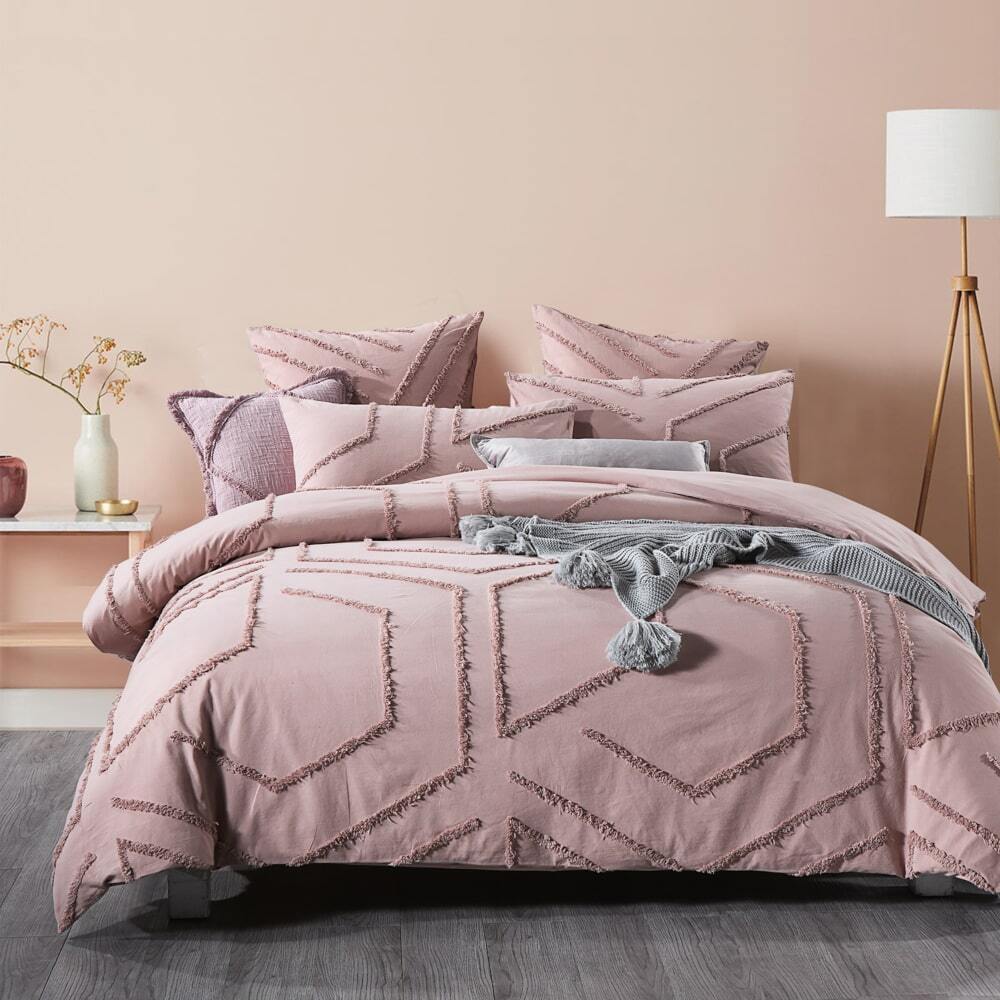 Domino Pink Quilt Cover Set [SIZE: King Bed]
