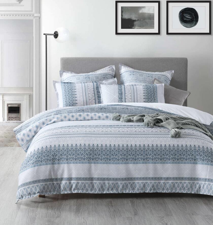 STJARNFLOCKA Quilt cover and 1 pillowcases White/blue 150 x 200/50 x 80 cm 