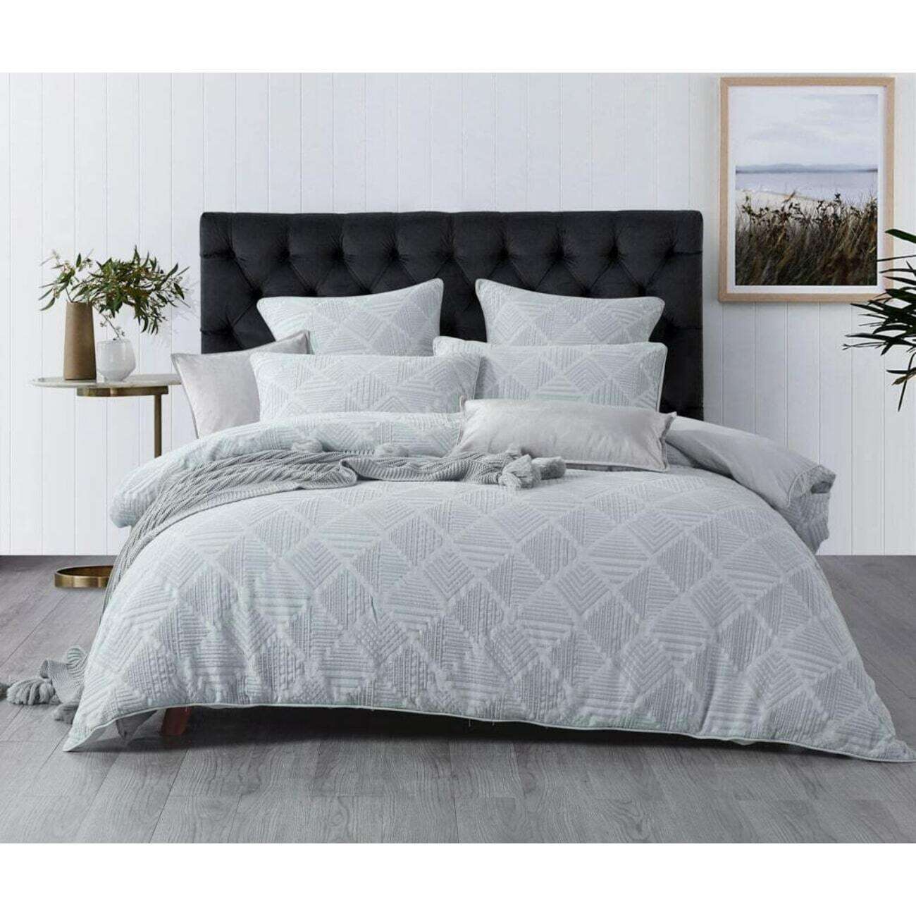 Oscar Quilt Cover Set