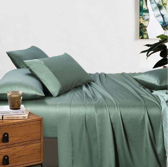 Green sheet with pillowcases - Manchester Collection