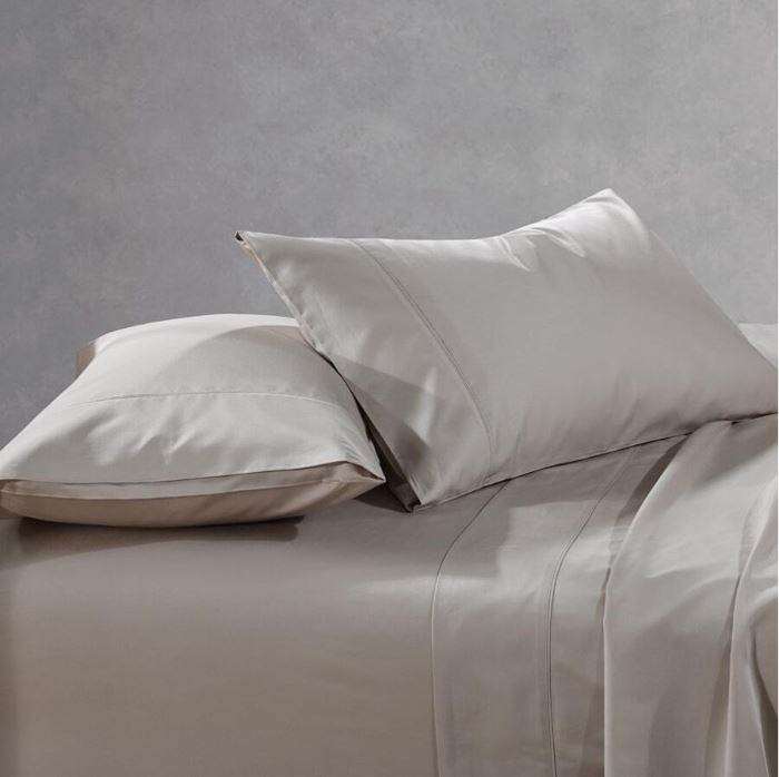 Manchester Collection bed sheets and pillows