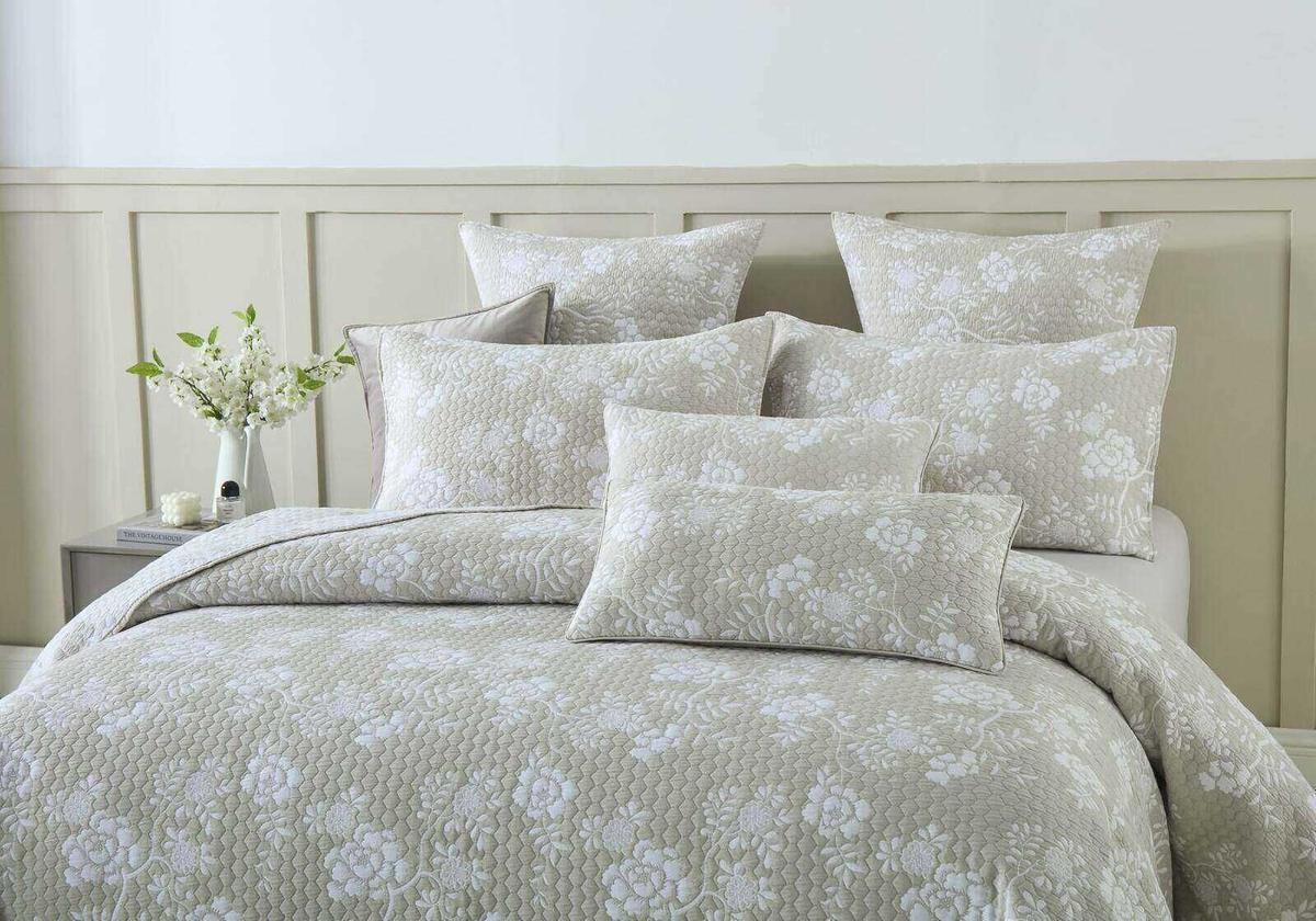 Indio Bedspread — original product styling photograph