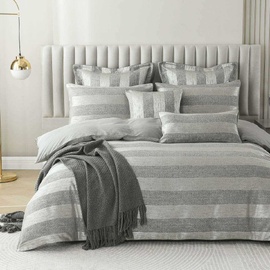 Davina [SIZE: Square Cushion]