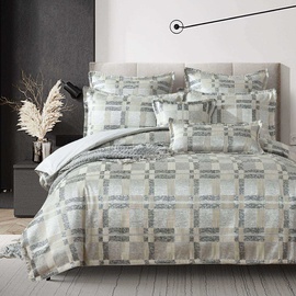 Huxley [SIZE: Square Cushion]