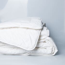 Microwool Quilt Super King Bed