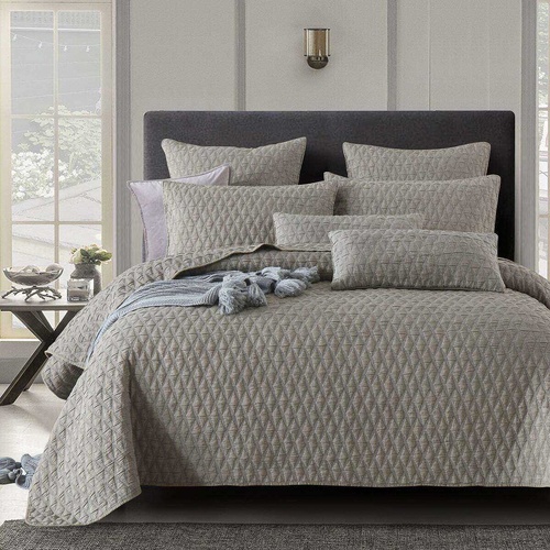 Chelsea Stone Washed Bedspread