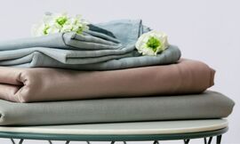 Buyer's Guide: the Pros and Cons of Fitted Sheets vs. Flat Sheets