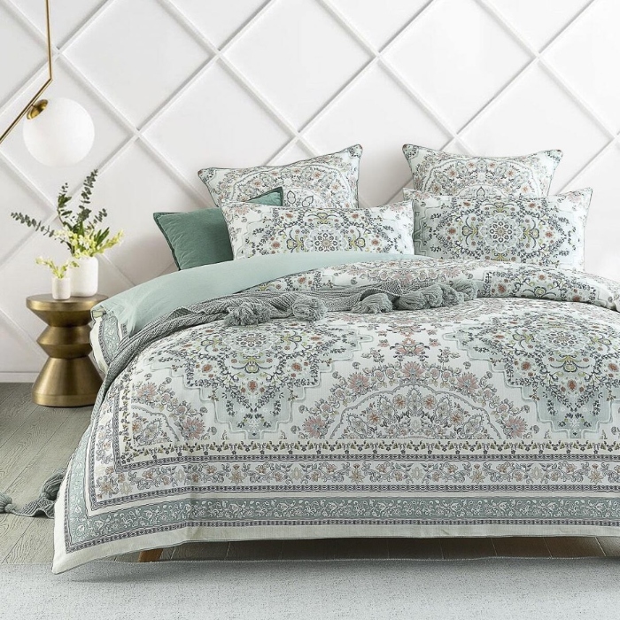 Five Practical Reasons to Use a Quilt Cover