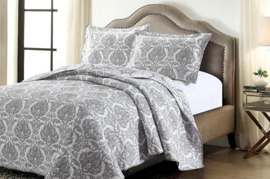 What Is A Coverlet and How to Style It main image